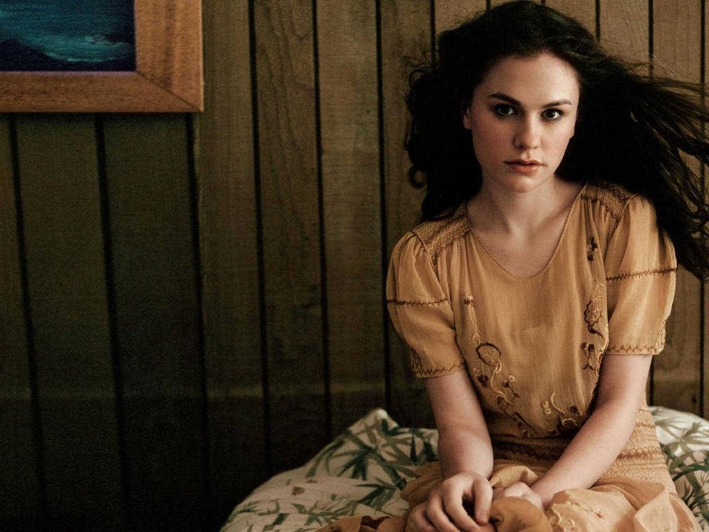 [Anna Paquin 15 1024x768 Wallpaper[2].jpg]